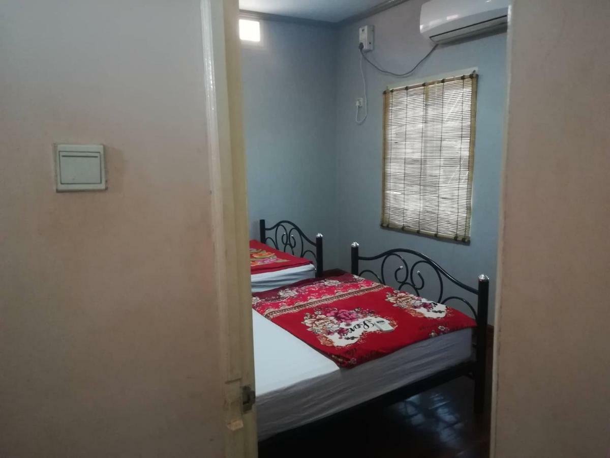 Lux Pillow Hostel Nyaung-U Exterior photo