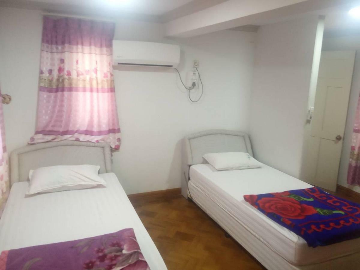 Lux Pillow Hostel Nyaung-U Exterior photo